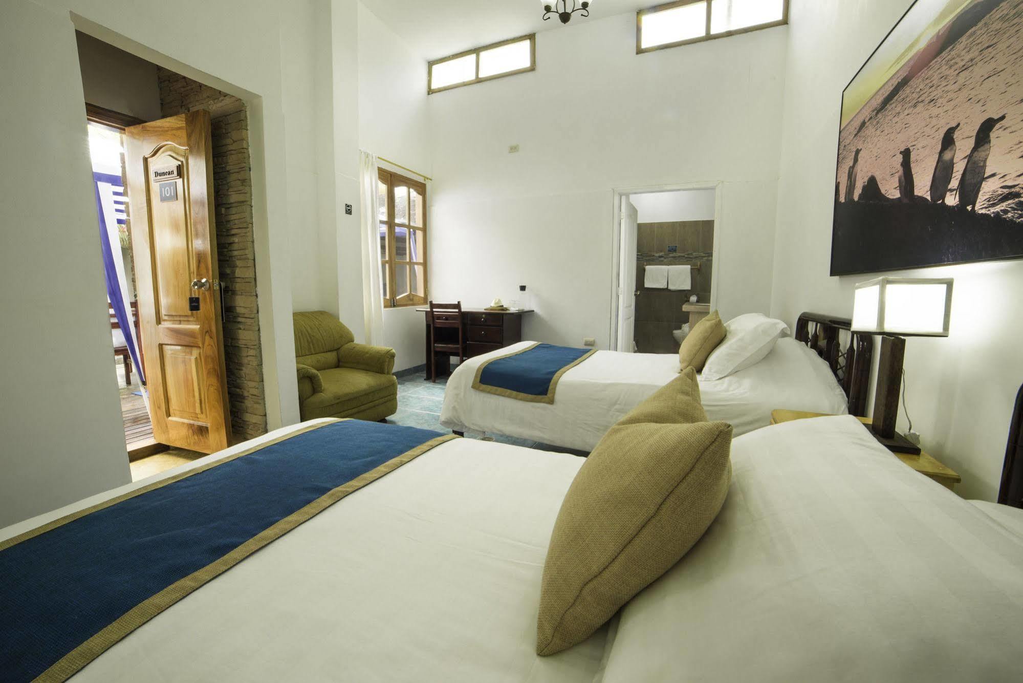 Hotel Albemarle Puerto Villamil Extérieur photo